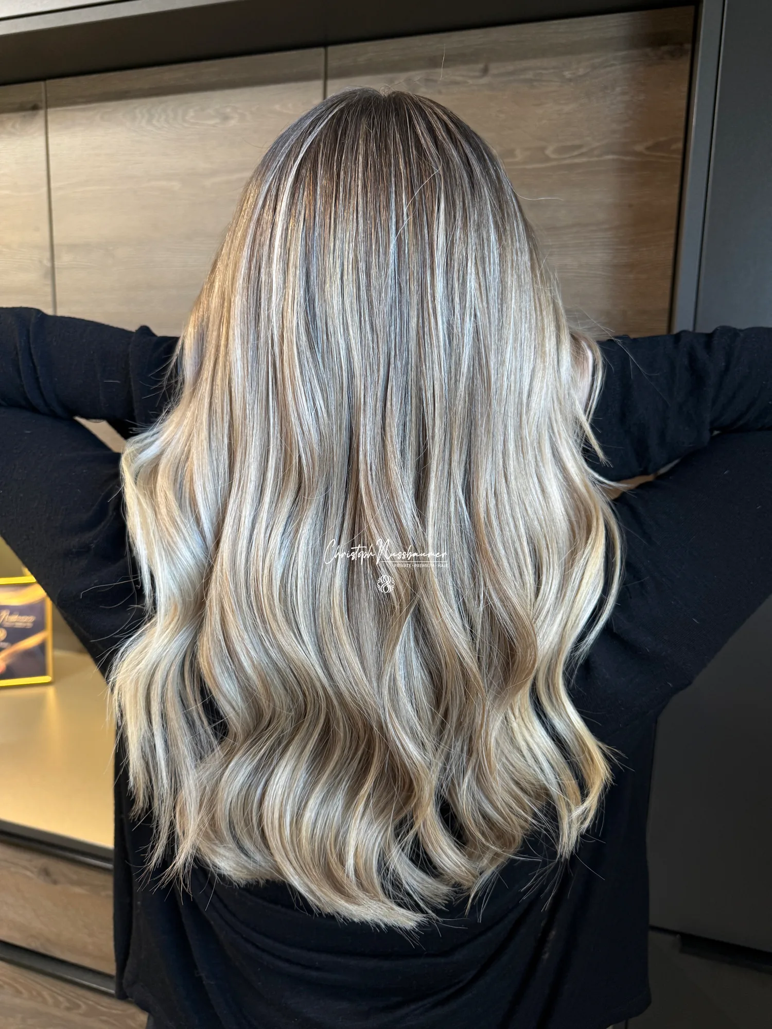 Foilyage – luftiges, helles Blond